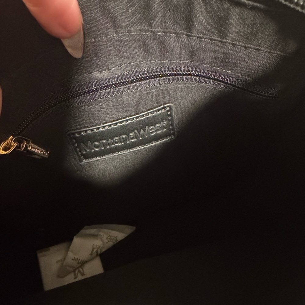Montana West || NWT Black Crossbody Bag with Multicolor Strap - Picture 5 of 9